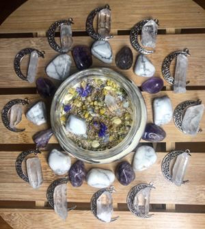 Issa Moon Thang Manifestation Candle