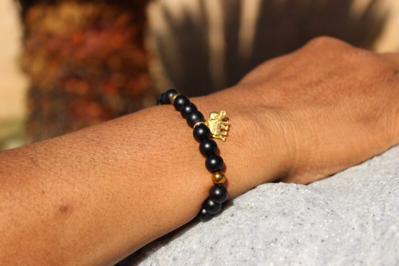Gold Elephant Matte Black Onyx And Gold Stone Chip Beaded Bracelet